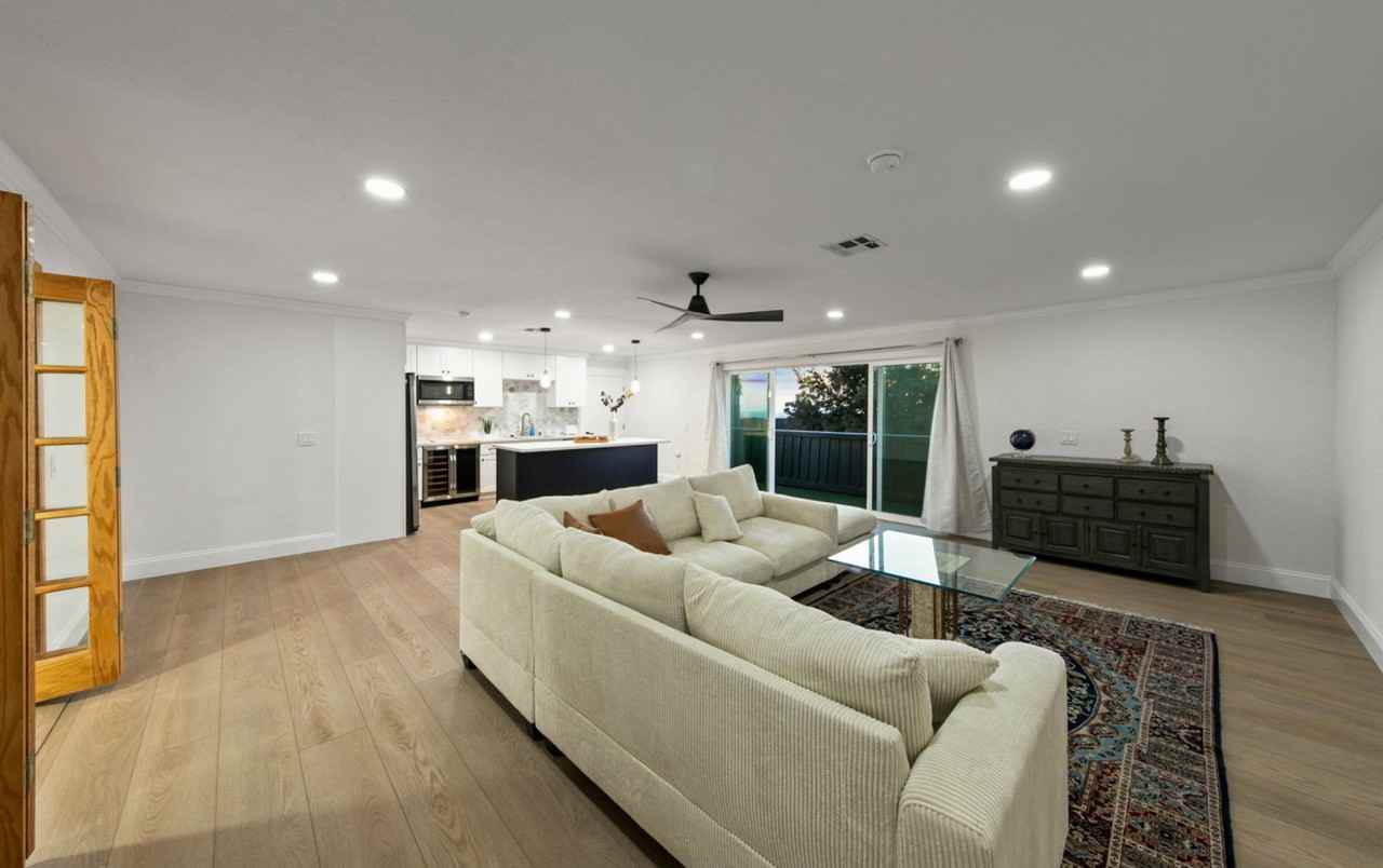 4367 Summit Dr #1283912P - Photo 6 of 50