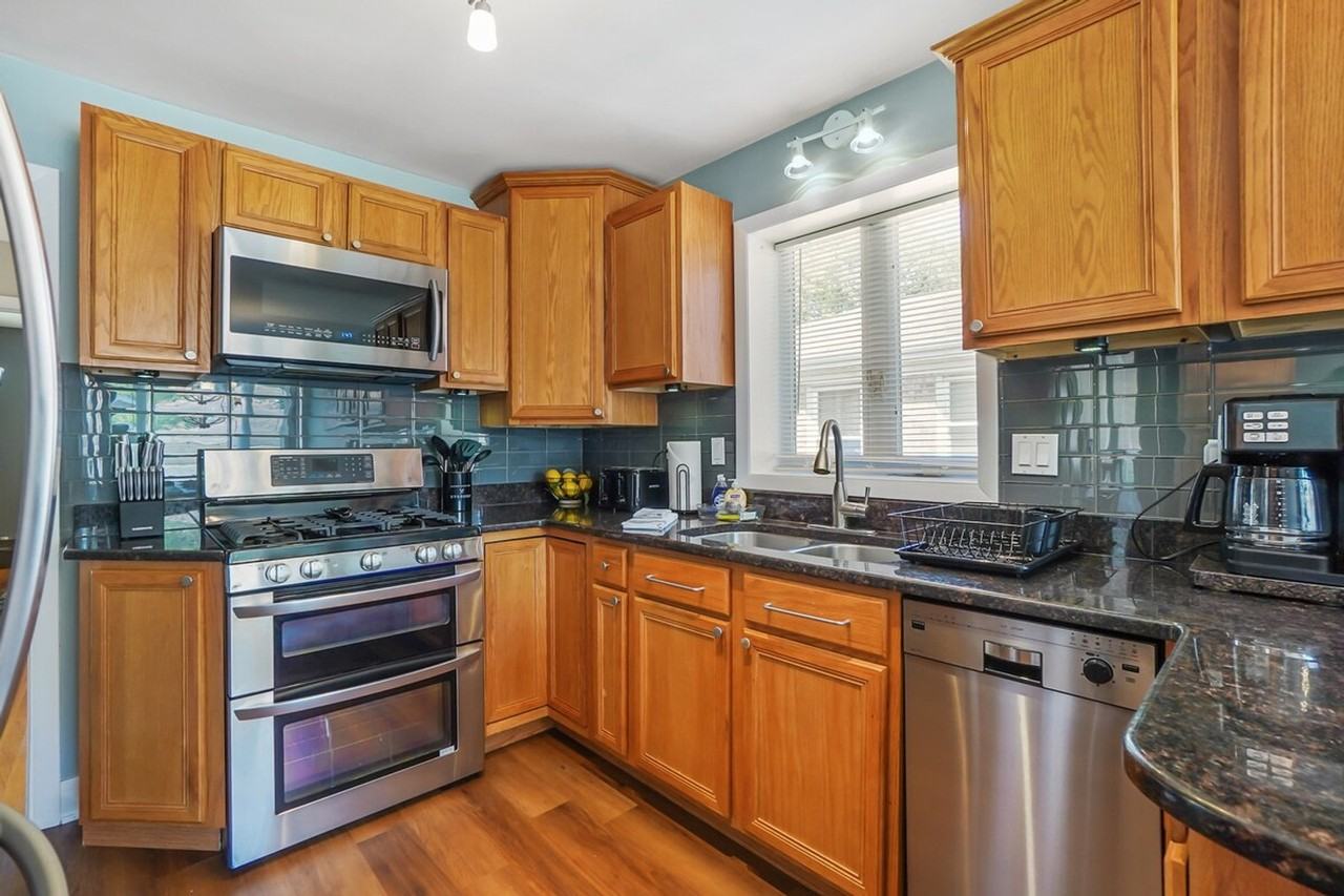 7002 W Farragut Ave #1285019P - Photo 5 of 26