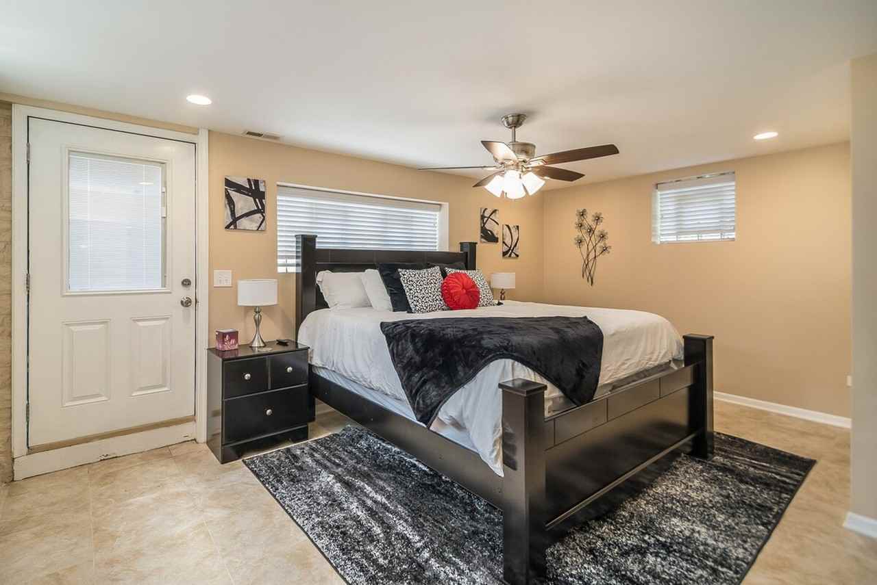 16 W Edward St #1285026P - Photo 4 of 25