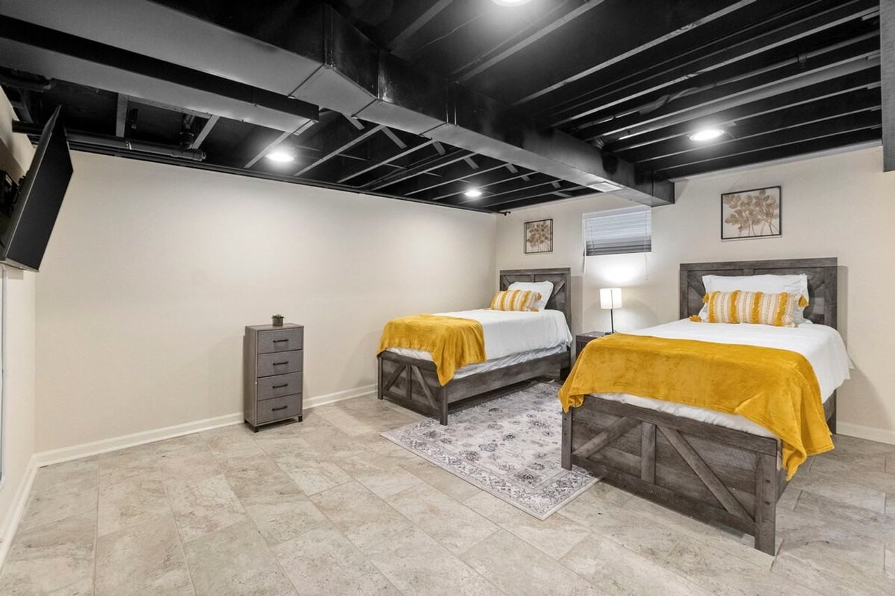 623 Quail Run Rd #1285027P - Photo 3 of 23