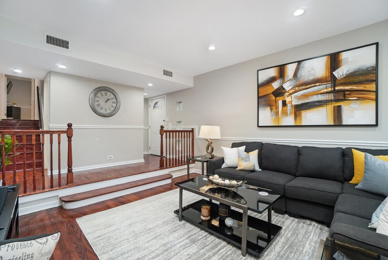 7069 N Crawford Ave #1285041P - Photo 2 of 22