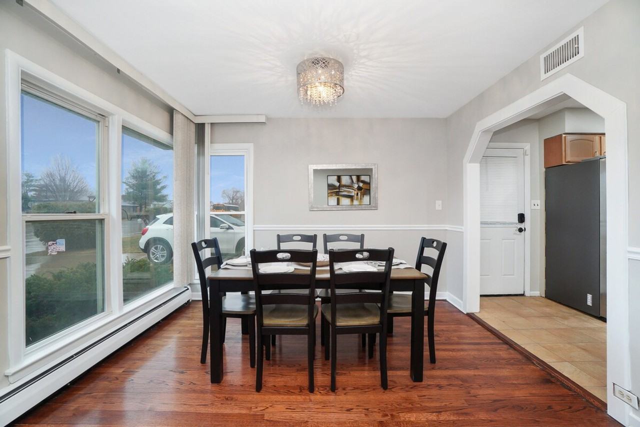 7069 N Crawford Ave #1285041P - Photo 5 of 22