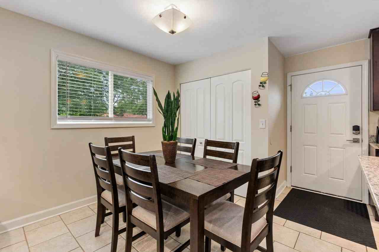 121 King Ct #1285053P - Photo 5 of 15