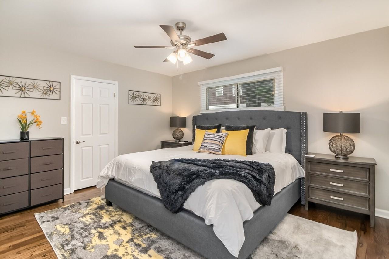 649 Edgebrook Ter #1285083P - Photo 3 of 22