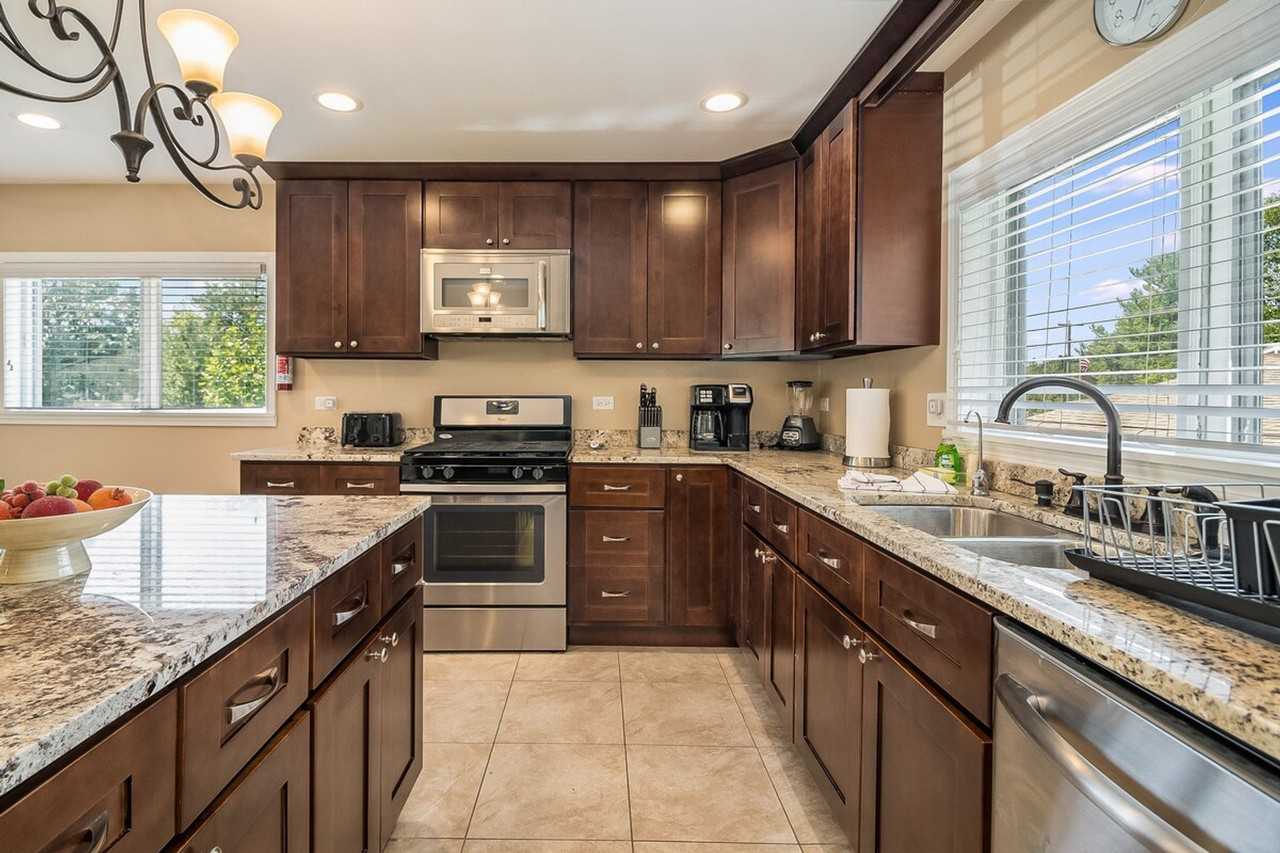 356 W Morris Ave #1285088P - Photo 3 of 23