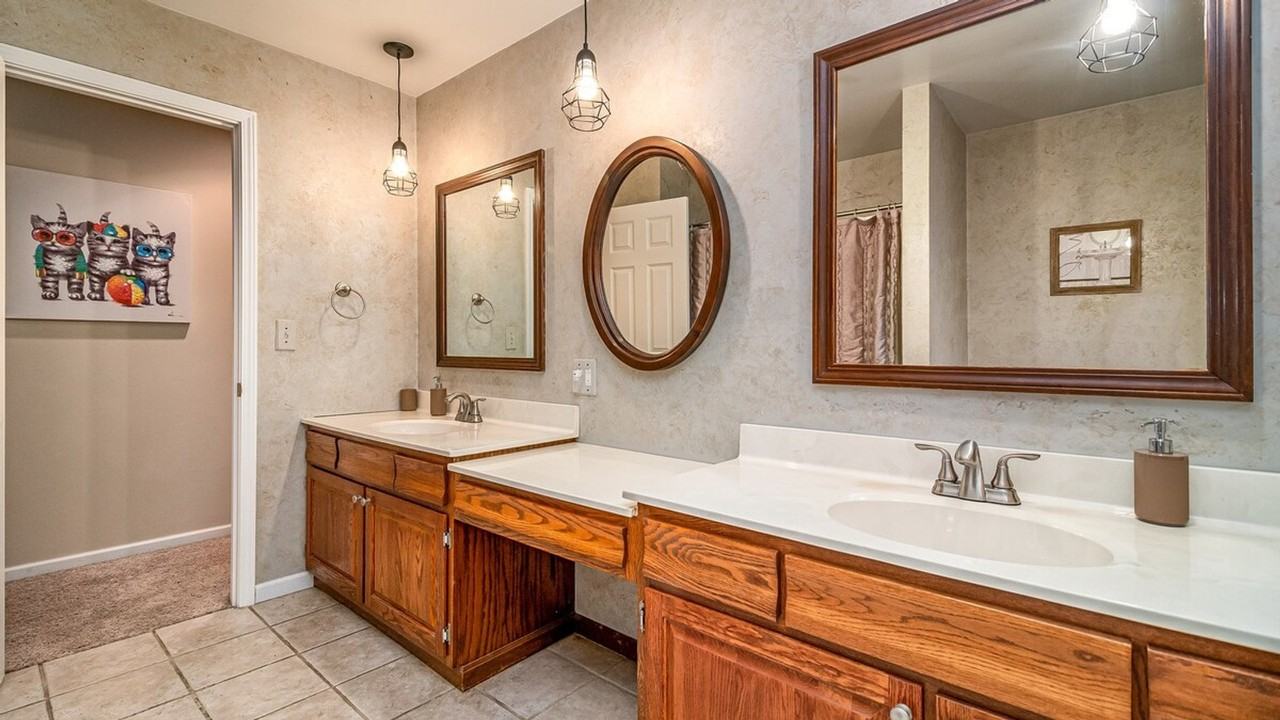 886 Arthur Dr #1285093P - Photo 7 of 28