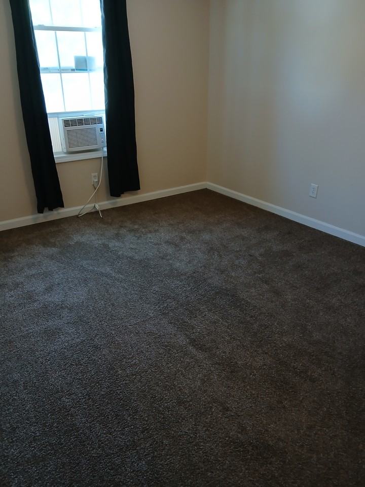 709 - Photo 5 of 7