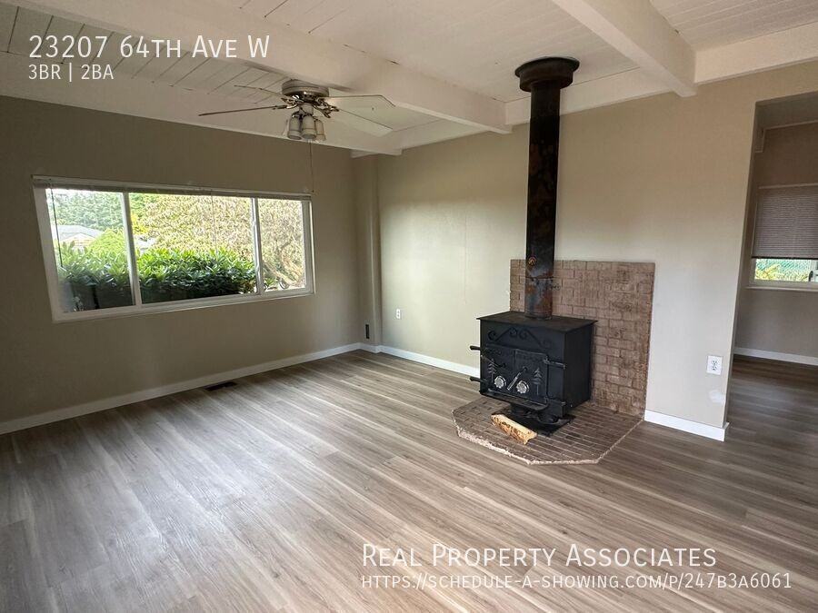 23207 64th Ave W - Photo 2 of 19