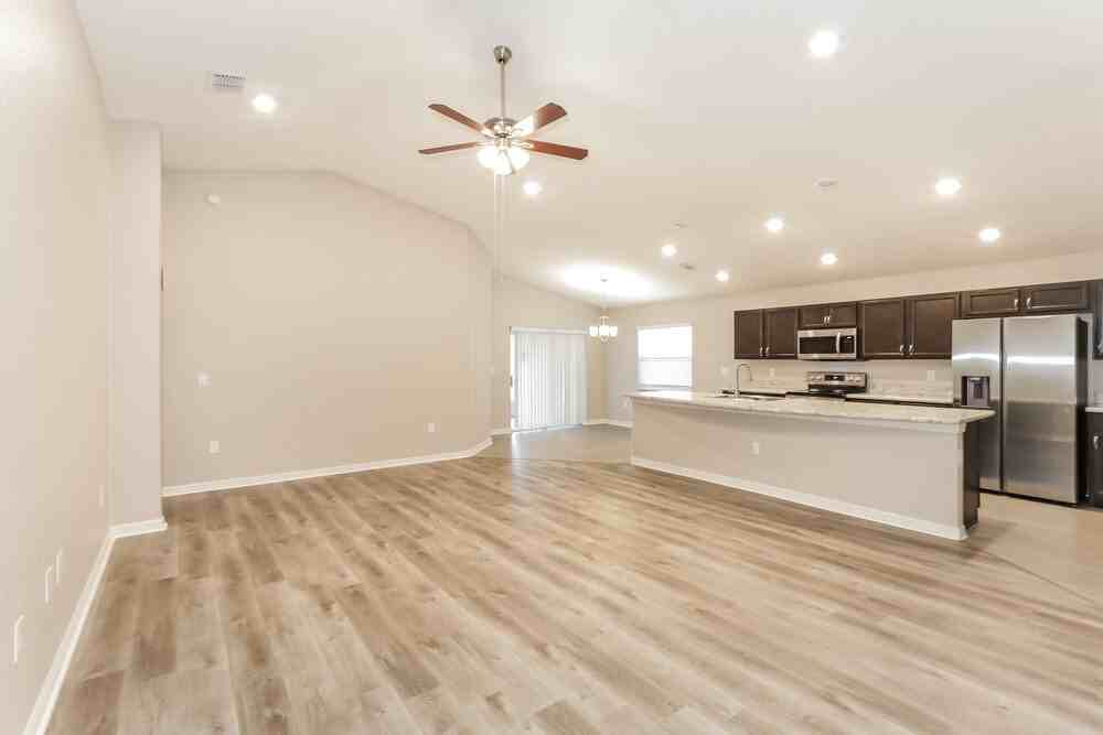 2037 Harvest Landing Cir - Photo 3 of 16