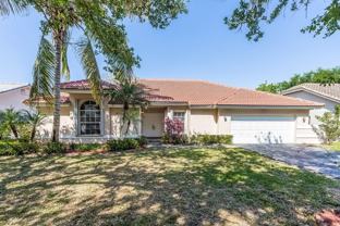 5021 Nw 44th Ave - Photo 1 of 1