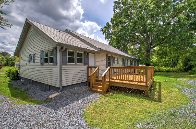 227 Howard Dr - Photo 7 of 20