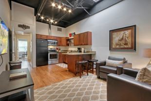805 S 8th St #101C - Photo 1 of 1