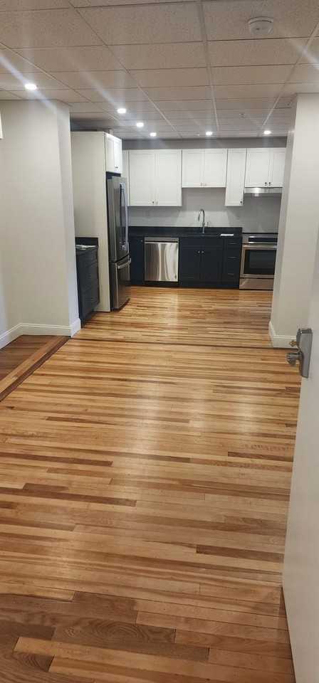 9 Park St - The Crane - Photo 2 of 26