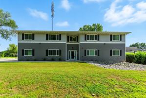 featured image of 2557 W 3rd St