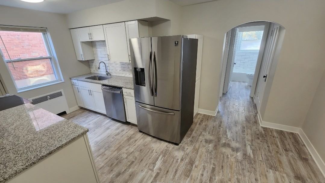5509 Fenwick Ave #2 - Photo 4 of 11