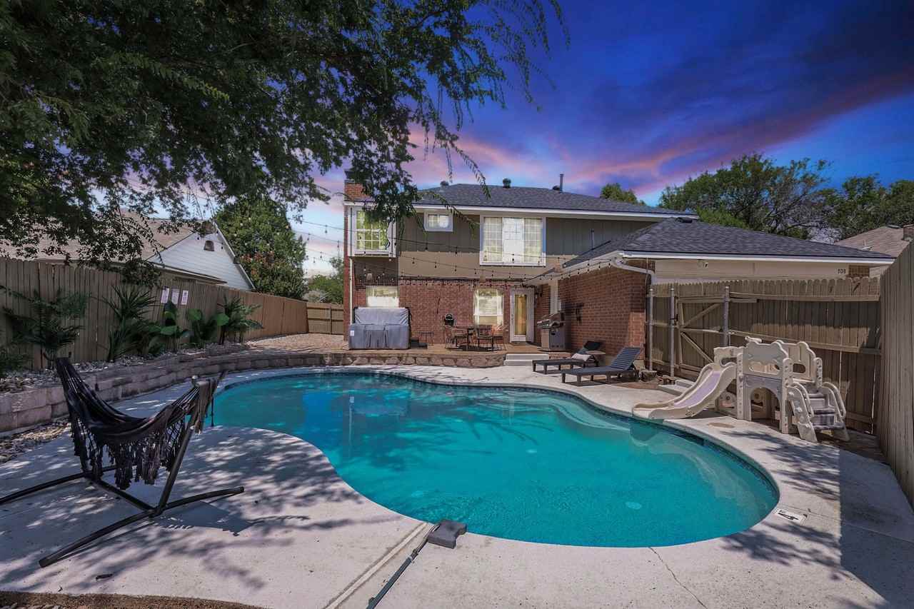 708 Azalea Dr #NA - Photo 2 of 50