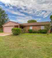 featured image of 565 Bell Dr #NA