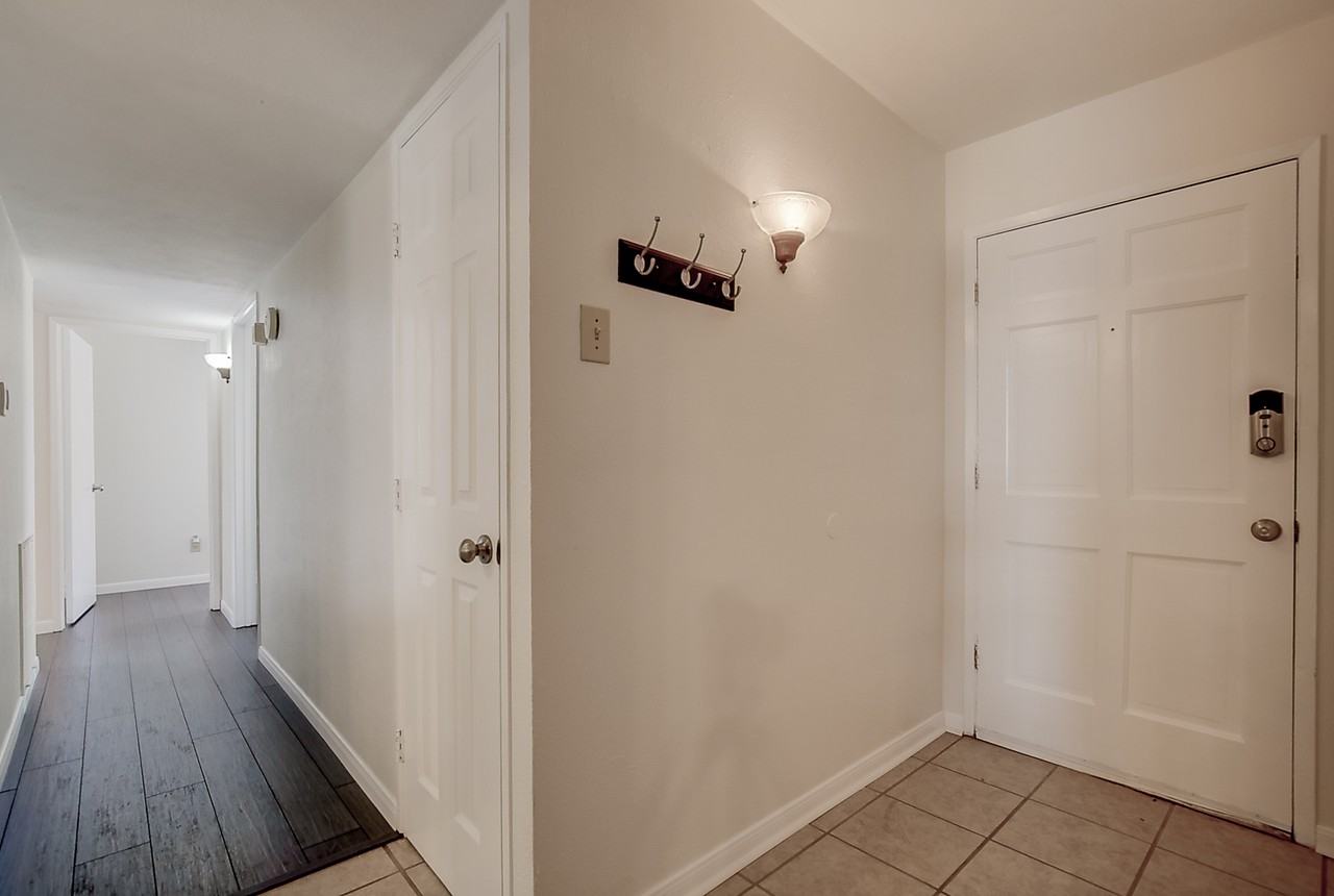 565 Bell Dr #NA - Photo 3 of 30