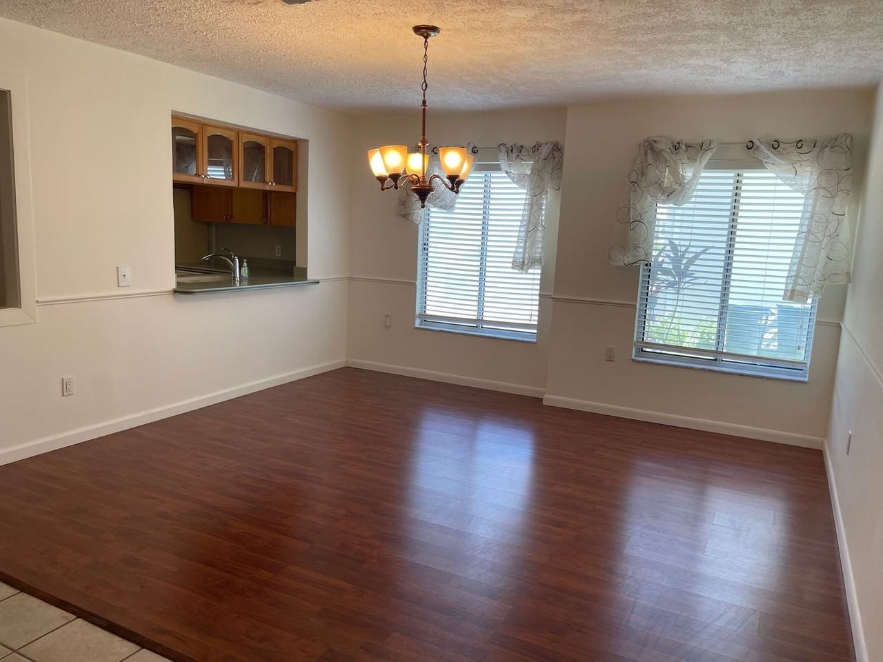 2334 Palm Springs Ct - Photo 7 of 16