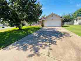 205 Juniper Dr - Photo 1 of 1
