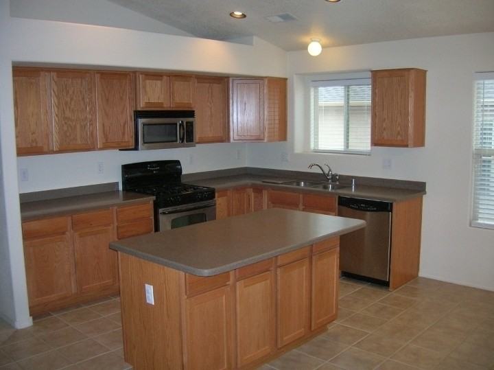 3459 Oasis Springs Rd Ne - Photo 7 of 11