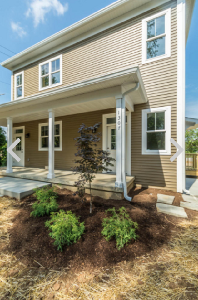 1307 N Washington St - Photo 2 of 28