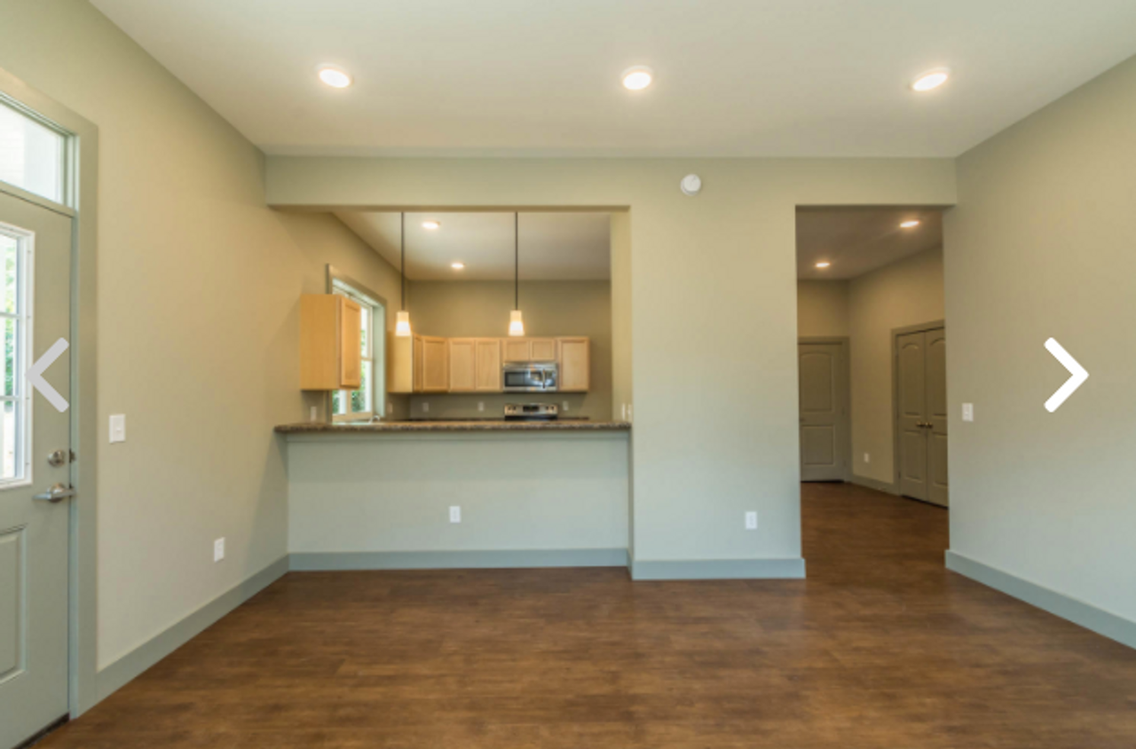 1307 N Washington St - Photo 5 of 28