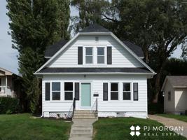 featured image of 6262 Pine St