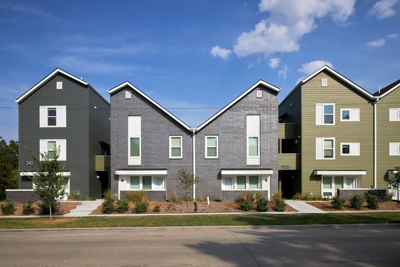 Gatehouse Rows Apartments - Photo 2 of 35