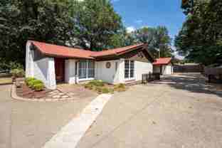 2807 Hendricks Blvd - Photo 1 of 1