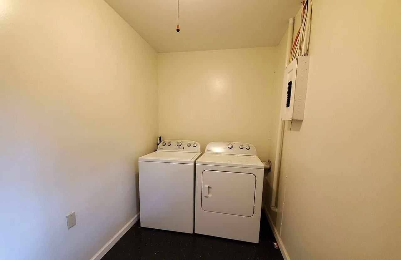 912 W Winding Way - Photo 3 of 11