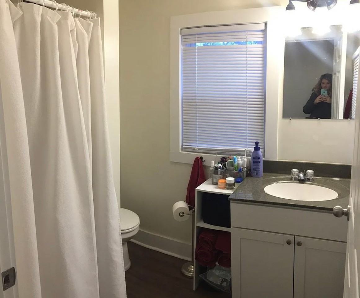 624 S Fess Ave #4 - Photo 5 of 15