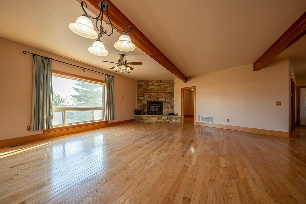 15 Hidden Ridge Rd - Photo 6 of 7