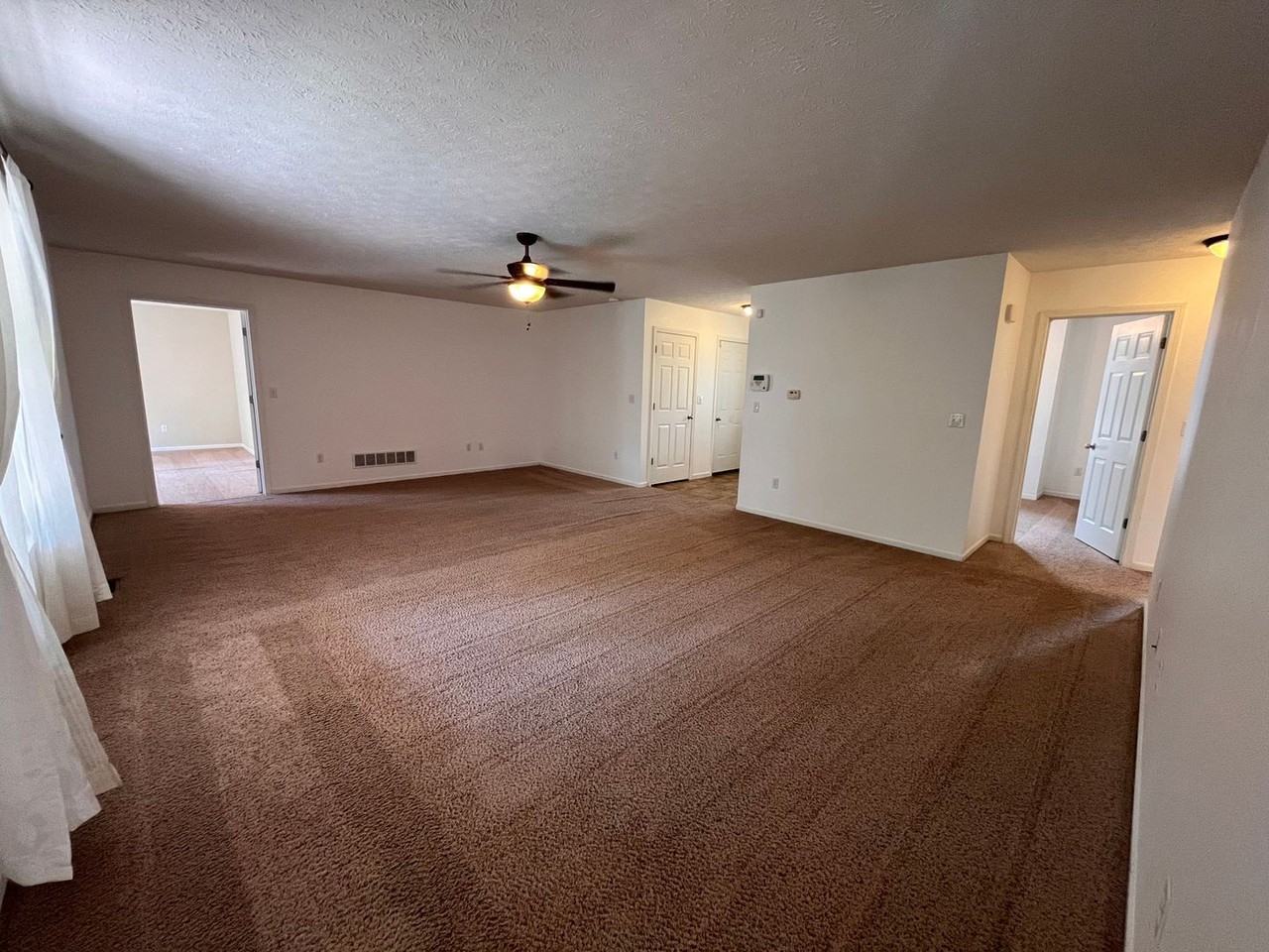 14197 Hopi Lane - Photo 4 of 36