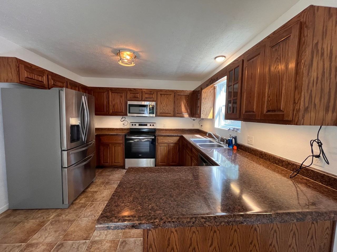 14197 Hopi Lane - Photo 5 of 36