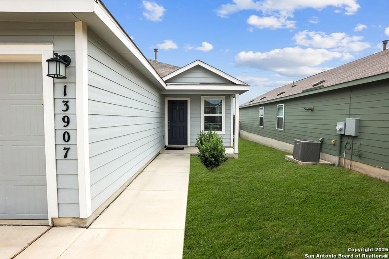 13907 Silos Mdws - Photo 2 of 22