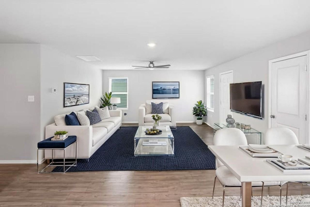 13907 Silos Mdws - Photo 3 of 22