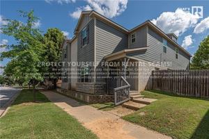 featured image of 1284 N Corsica Dr
