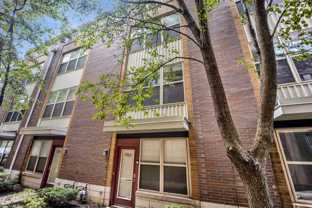 1234 W Monroe St #4 - Photo 1 of 1