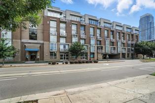 718 W Trade St Unit 302 #302 - Photo 1 of 1