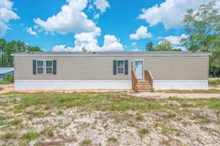 126 Pansy Ln - Photo 1 of 1