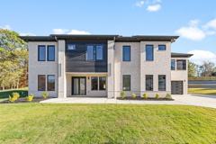 555 Versailles Dr - Photo 1 of 1