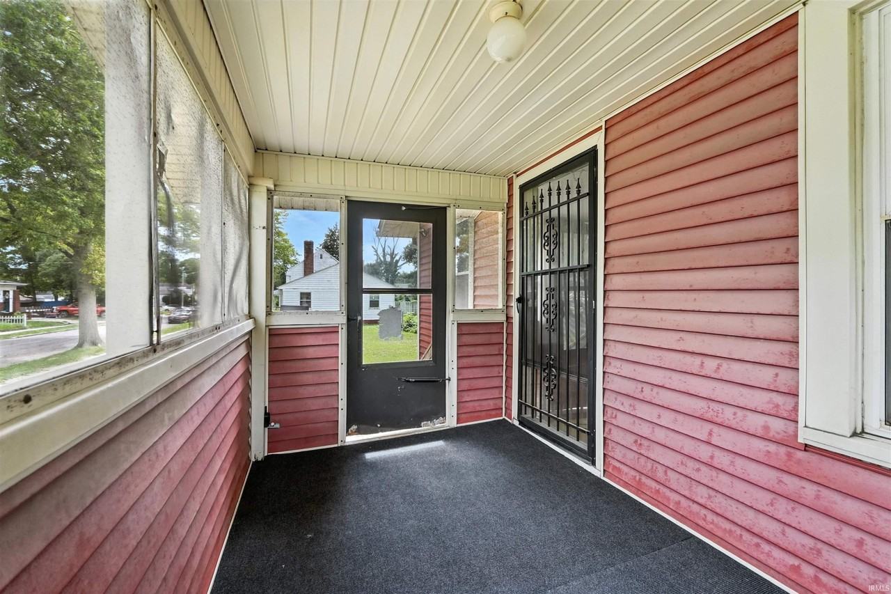 3330 Bowser Ave - Photo 3 of 13