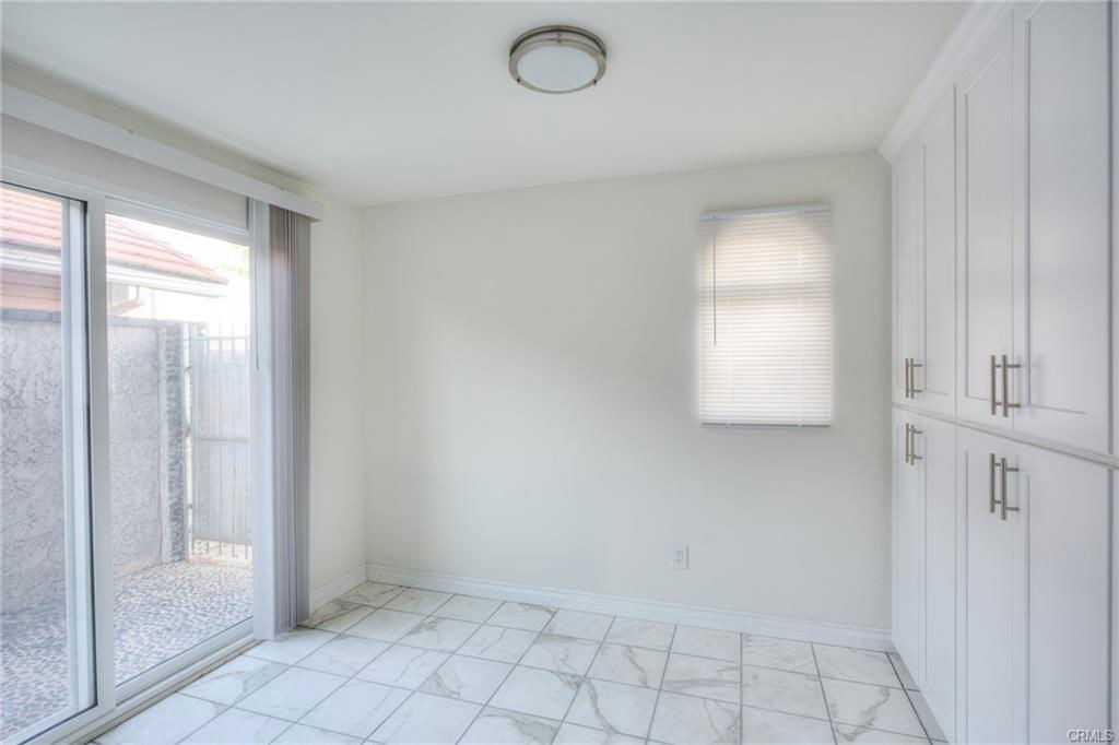 20341 E Crestline Dr - Photo 2 of 8