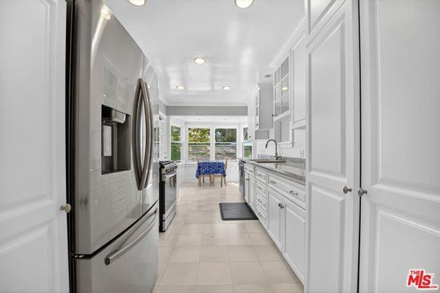 3020 Dow Ave - Photo 6 of 8