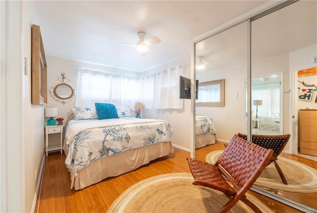 1728 The Strand #4 - Photo 2 of 8