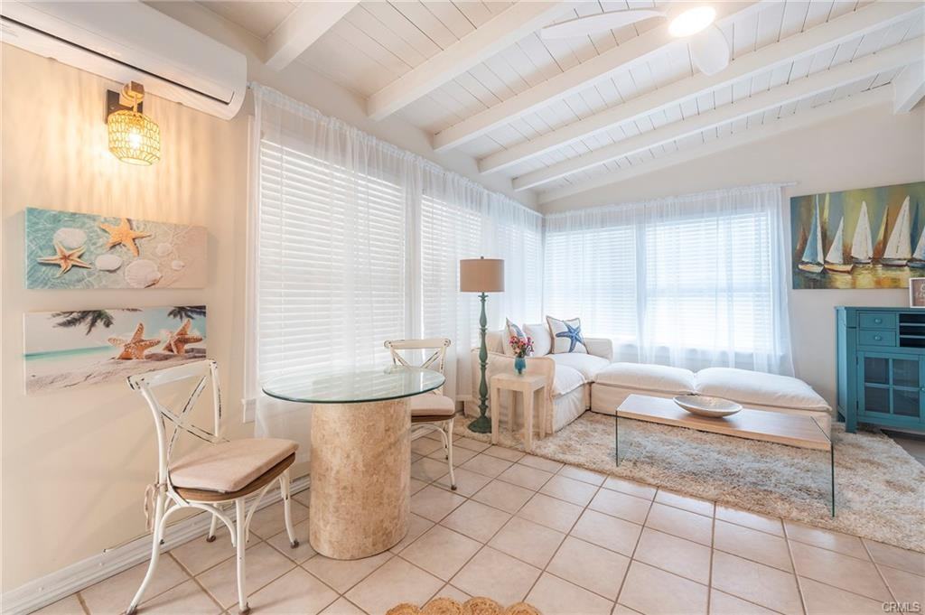 1728 The Strand #4 - Photo 3 of 8