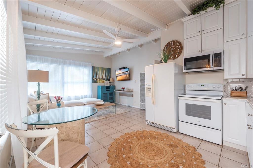 1728 The Strand #4 - Photo 4 of 8