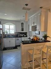 1159 N 13th Ave - Photo 3 of 8