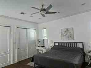 1159 N 13th Ave - Photo 7 of 8